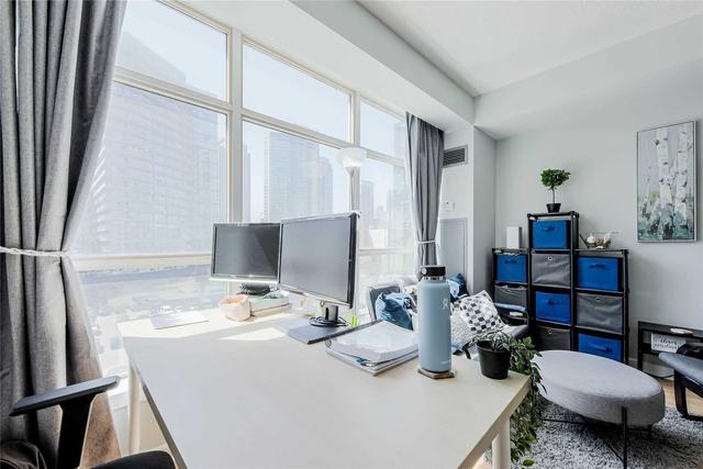 525 - 36 Blue Jays Way, Condo with 1 bedrooms, 1 bathrooms and 1 parking in Toronto ON | Image 10