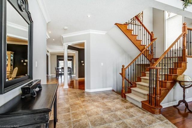 2242 Littondale Lane, House detached with 5 bedrooms, 3 bathrooms and null parking in Oakville ON | Image 6