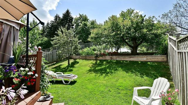 2270 Chapman Crt, House detached with 4 bedrooms, 4 bathrooms and 5 parking in Pickering ON | Image 17