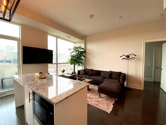 1009 - 23 Glebe Rd, Condo with 1 bedrooms, 2 bathrooms and 1 parking in Toronto ON | Image 30