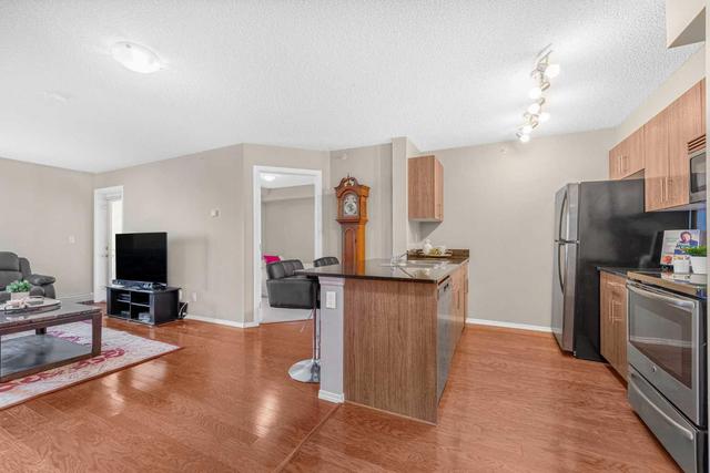 421 - 195 Kincora Glen Road Nw, Home with 2 bedrooms, 2 bathrooms and 1 parking in Calgary AB | Image 5