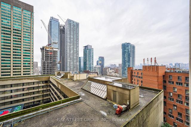 2016 - 8 Park Rd, Condo with 1 bedrooms, 1 bathrooms and 0 parking in Toronto ON | Image 19