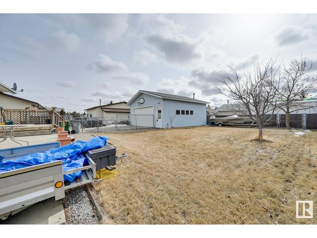 4907 57 Av, House detached with 3 bedrooms, 1 bathrooms and null parking in Lamont AB | Image 5