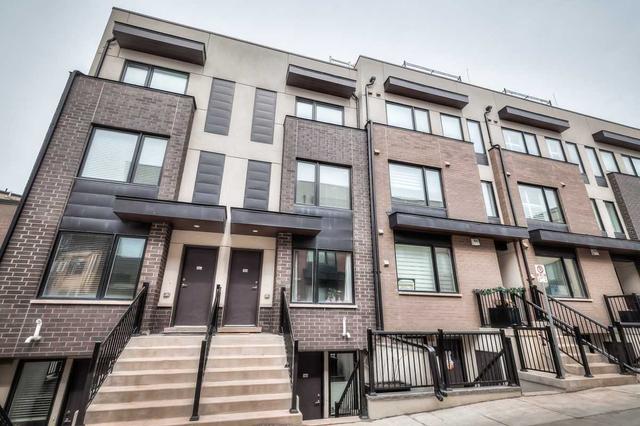 th4 - 146 William Duncan Rd, Townhouse with 1 bedrooms, 2 bathrooms and 1 parking in Toronto ON | Image 1