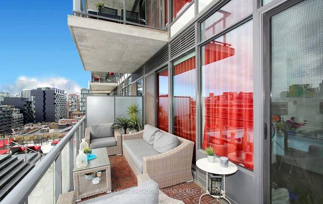 1010 - 560 King St W, Condo with 2 bedrooms, 2 bathrooms and 1 parking in Toronto ON | Image 11