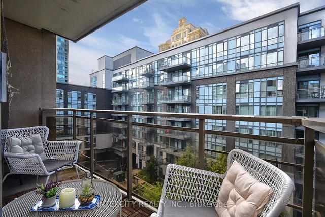 603 - 19 Barberry Pl, Condo with 1 bedrooms, 1 bathrooms and 1 parking in Toronto ON | Image 6