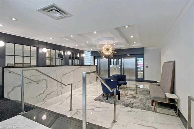 407 - 1231 Yonge St, Condo with 2 bedrooms, 2 bathrooms and 1 parking in Toronto ON | Image 15