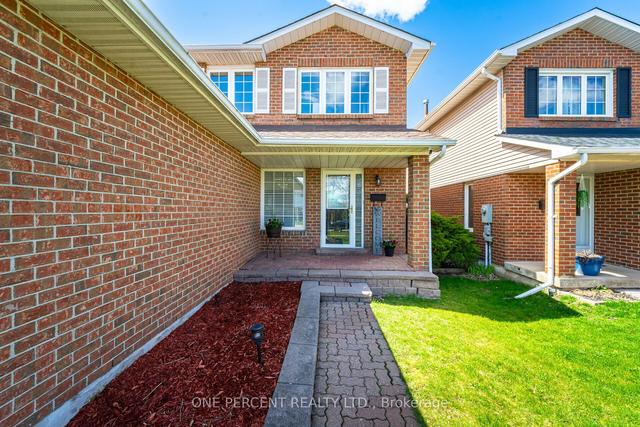 150 Sunforest Dr, House detached with 3 bedrooms, 2 bathrooms and 5 parking in Brampton ON | Image 23