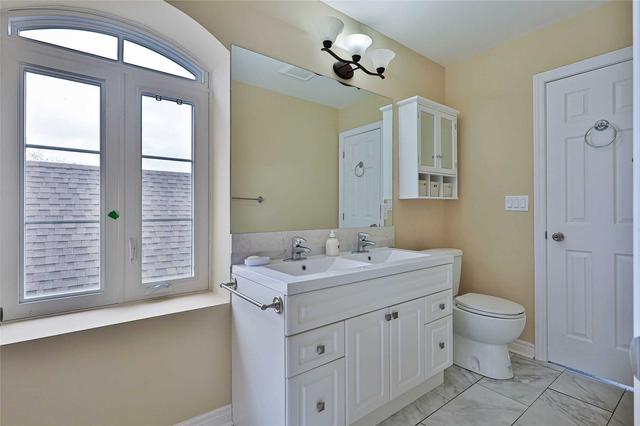 12 Dennis Ave, House detached with 7 bedrooms, 5 bathrooms and 6 parking in Toronto ON | Image 26