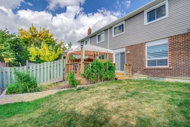 26 Hinchley Wood Grve, House semidetached with 3 bedrooms, 3 bathrooms and 5 parking in Brampton ON | Image 19