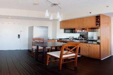 3804 - 1 King St W, Condo with 1 bedrooms, 1 bathrooms and null parking in Toronto ON | Image 3