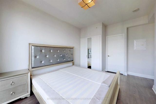 3508 - 9 Bogert Ave, Condo with 2 bedrooms, 2 bathrooms and 1 parking in Toronto ON | Image 4