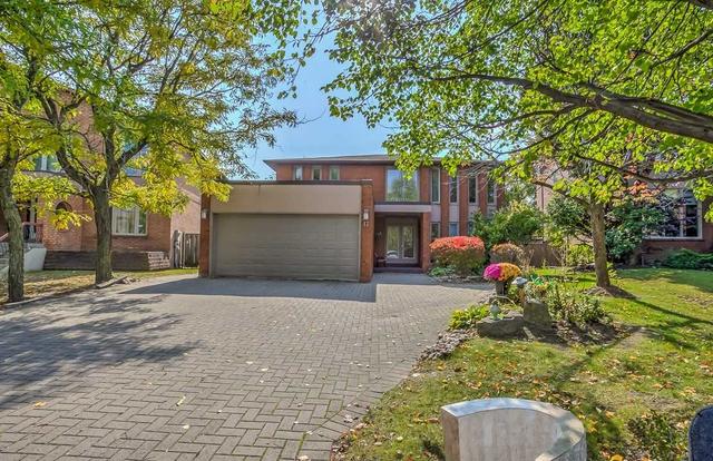 17 Bronte Rd, House detached with 4 bedrooms, 4 bathrooms and 8 parking in Markham ON | Image 1