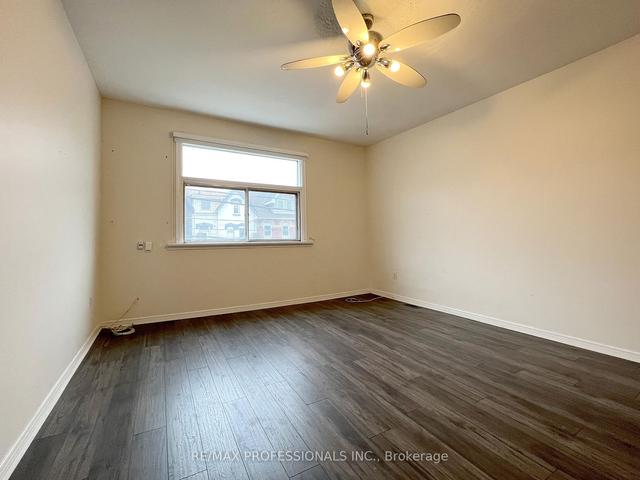 upper - 385 Dundas St E, Condo with 2 bedrooms, 1 bathrooms and 0 parking in Toronto ON | Image 5