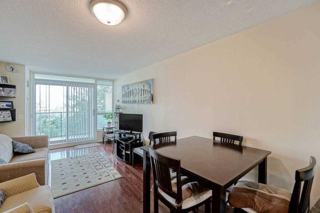 410 - 4889 Kimbermount Ave, Condo with 1 bedrooms, 1 bathrooms and 1 parking in Mississauga ON | Image 2