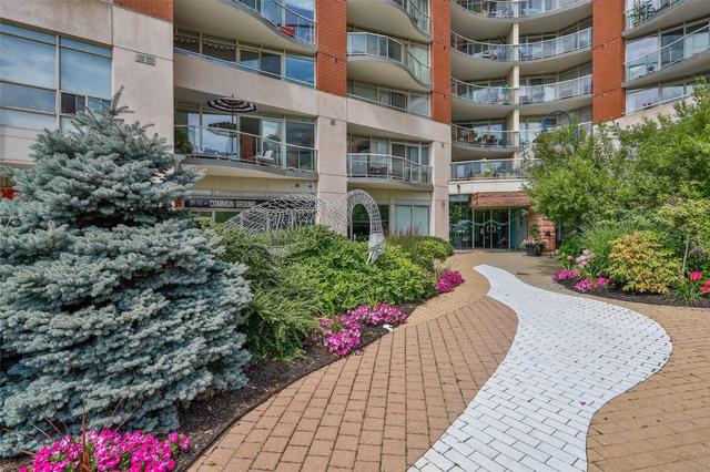 509 - 550 Queens Quay W, Condo with 2 bedrooms, 2 bathrooms and 1 parking in Toronto ON | Image 12