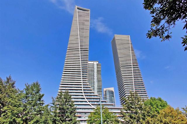 4715 - 30 Shore Breeze Dr, Condo with 2 bedrooms, 2 bathrooms and 1 parking in Toronto ON | Image 1