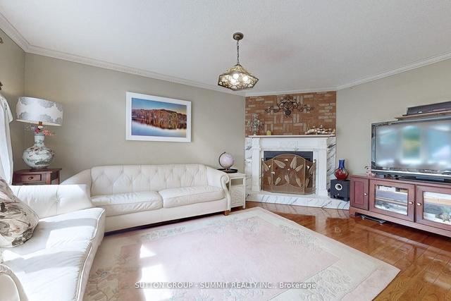 5249 Champlain Tr, House detached with 4 bedrooms, 4 bathrooms and 4 parking in Mississauga ON | Image 38