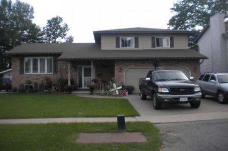239 Parkland Cres, House detached with 3 bedrooms, 3 bathrooms and 4 parking in Sault Ste. Marie ON | Card Image