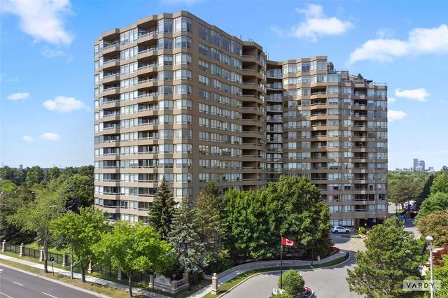 1208 - 610 Bullock Dr, Condo with 1 bedrooms, 1 bathrooms and 1 parking in Markham ON | Card Image
