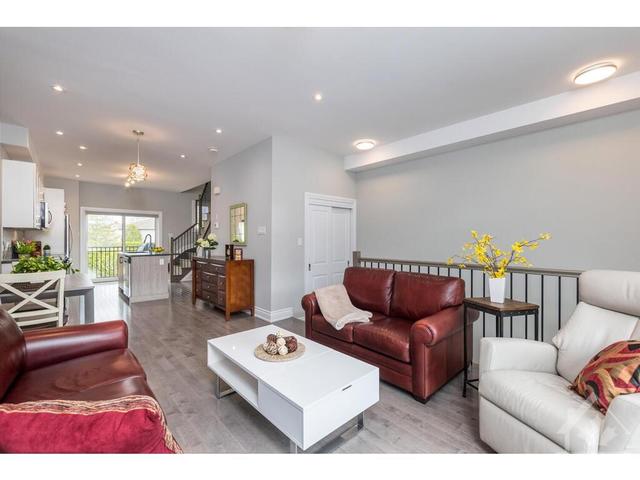 726 Reverie Private, Townhouse with 3 bedrooms, 4 bathrooms and 2 parking in Ottawa ON | Image 8