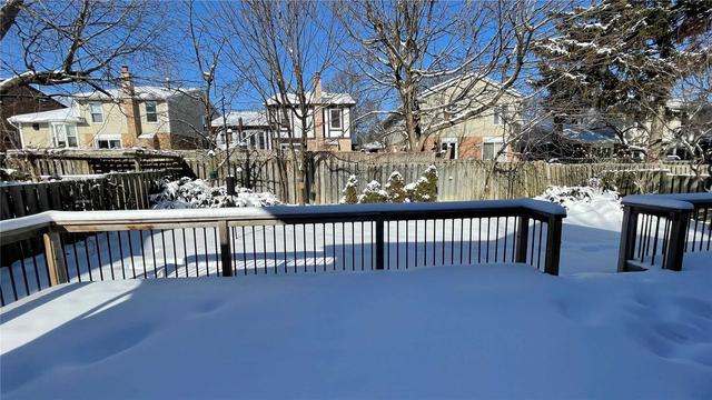 16 Innisbrook Cres, House detached with 4 bedrooms, 4 bathrooms and 4 parking in Markham ON | Image 30