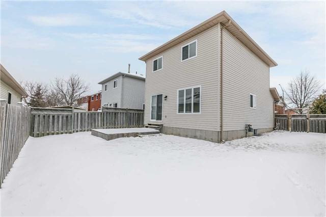 80 Downing Cres, House detached with 3 bedrooms, 2 bathrooms and 4 parking in Barrie ON | Image 17