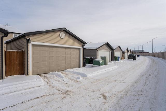 131 Skyview Ranch Road Ne, Home with 2 bedrooms, 2 bathrooms and 2 parking in Calgary AB | Image 24