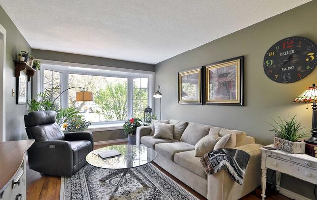 2913 Bramshaw Gdns, House semidetached with 4 bedrooms, 3 bathrooms and 3 parking in Mississauga ON | Image 38