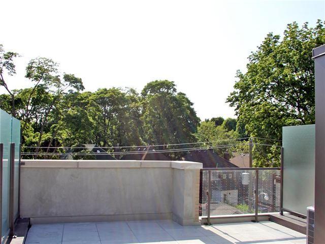 th17 - 215 Duplex Ave, Townhouse with 3 bedrooms, 4 bathrooms and 2 parking in Toronto ON | Image 14