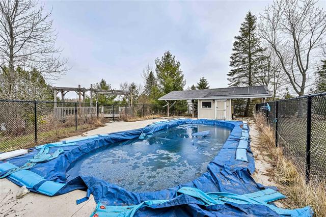 5839 Fifth Line, House detached with 4 bedrooms, 2 bathrooms and 10 parking in Erin ON | Image 25