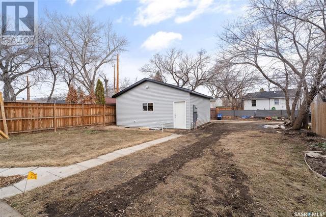 1316 Alexandra Avenue, House detached with 5 bedrooms, 3 bathrooms and null parking in Saskatoon SK | Image 44
