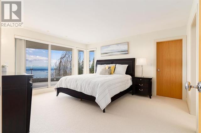 1407 Bramwell Road, House detached with 5 bedrooms, 6 bathrooms and 5 parking in West Vancouver BC | Image 19