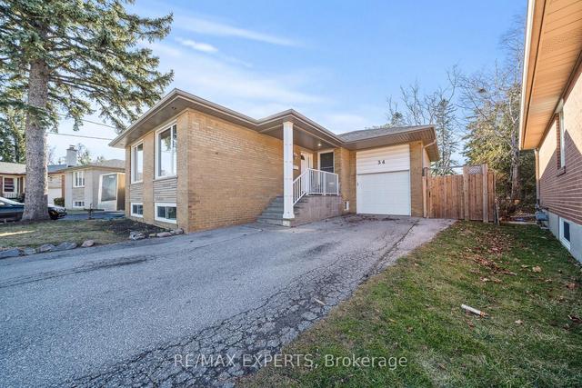 34 Risdon Crt, House detached with 3 bedrooms, 2 bathrooms and 5 parking in Toronto ON | Image 12