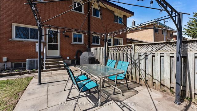 86 Falesy Ave, House semidetached with 3 bedrooms, 2 bathrooms and 2 parking in Kitchener ON | Image 14