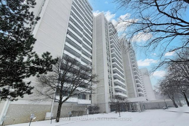 1004 - 10 Parkway Forest Dr, Condo with 2 bedrooms, 1 bathrooms and 1 parking in Toronto ON | Image 1