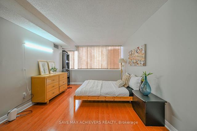 403 - 21 Markbrook Lane, Condo with 2 bedrooms, 2 bathrooms and 1 parking in Toronto ON | Image 16