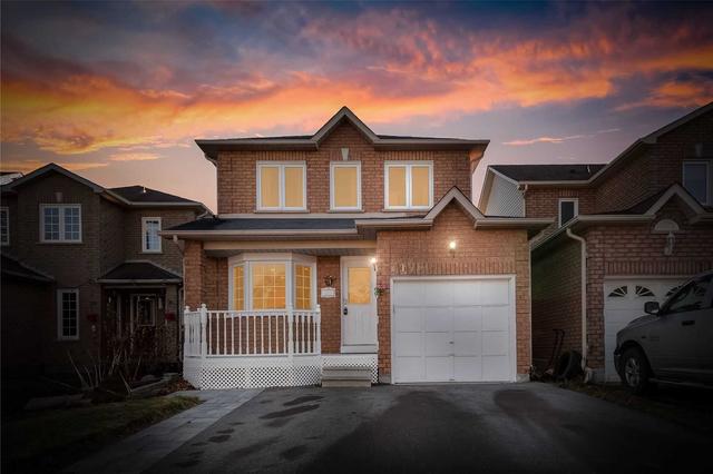 1170 Beaver Valley Cres, House detached with 3 bedrooms, 3 bathrooms and 3 parking in Oshawa ON | Card Image