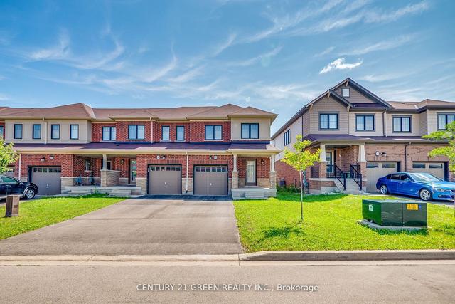 44 Sherway St, House attached with 3 bedrooms, 3 bathrooms and 3 parking in Hamilton ON | Image 1
