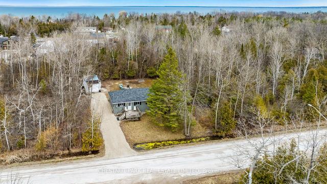 91 Glenlake Blvd, House detached with 3 bedrooms, 1 bathrooms and 3 parking in Collingwood ON | Image 23