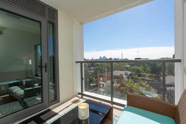 509 - 280 Howland Ave, Condo with 2 bedrooms, 3 bathrooms and 1 parking in Toronto ON | Image 3