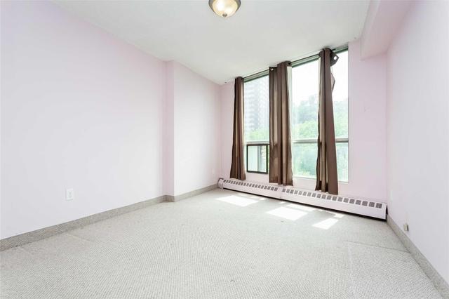 1008 - 150 Charlton Ave, Condo with 2 bedrooms, 2 bathrooms and 1 parking in Hamilton ON | Image 13