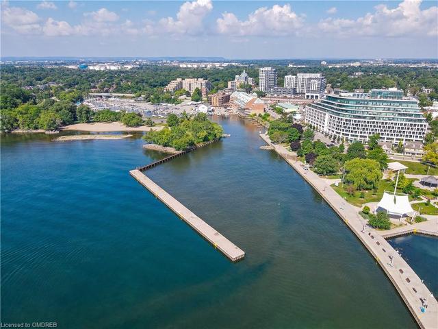 904 - 2263 Marine Drive, House attached with 2 bedrooms, 1 bathrooms and 1 parking in Oakville ON | Image 42