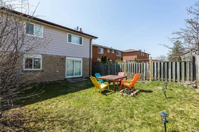 76 Abell Dr, House semidetached with 3 bedrooms, 2 bathrooms and 3 parking in Brampton ON | Image 26