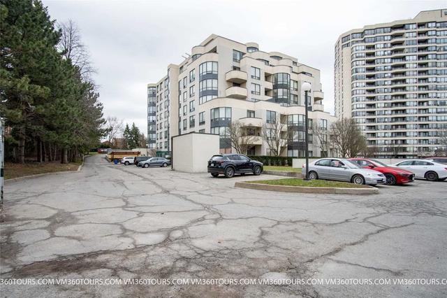 409 - 333 Clark Ave W, Condo with 2 bedrooms, 2 bathrooms and 2 parking in Vaughan ON | Image 15