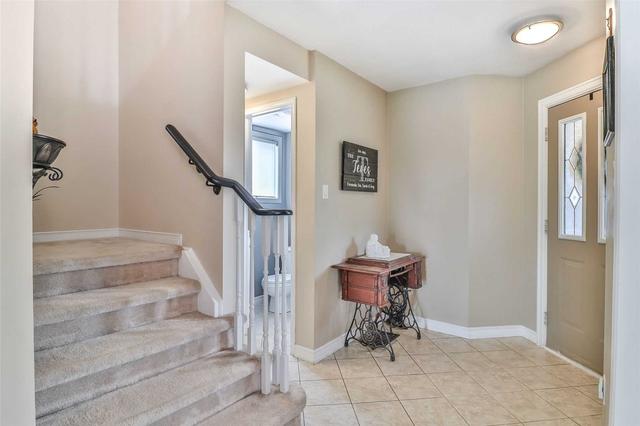 527 Fothergill Blvd, House detached with 3 bedrooms, 3 bathrooms and 4 parking in Burlington ON | Image 34
