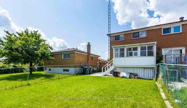7271 Hermitage Rd, House semidetached with 3 bedrooms, 3 bathrooms and 6 parking in Mississauga ON | Image 21