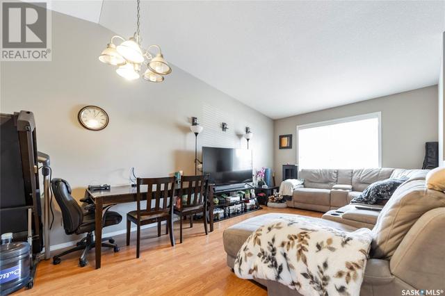 4764 Marigold Drive, House attached with 2 bedrooms, 2 bathrooms and null parking in Regina SK | Image 4
