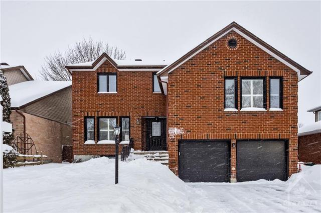 21 Bluemeadow Way, House detached with 4 bedrooms, 4 bathrooms and 6 parking in Ottawa ON | Image 1