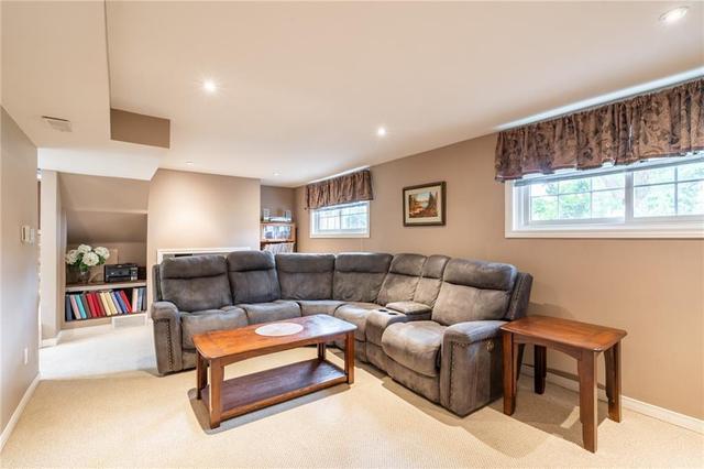 6 Prince David Court, House detached with 4 bedrooms, 1 bathrooms and 6 parking in St. Catharines ON | Image 33